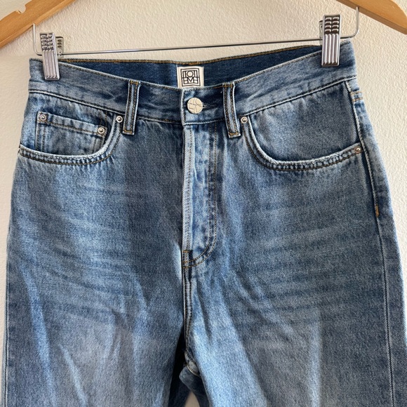 Toteme Classic Cut Denim Jeans Raw Hem size 27 - Picture 3 of 11